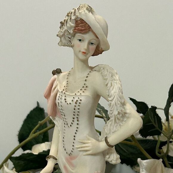 Vintage Miguel Angel Lady Figurine 10" Pink & Cream Porcelain Lady With Two Dogs - Picture 3 of 11